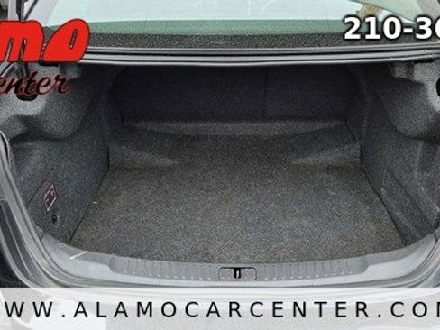 Used 2016 Chevrolet Malibu LTZ FWD image 24