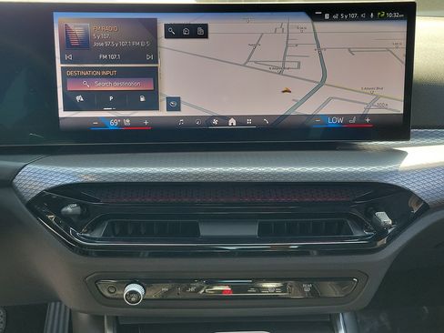 Used 2026 BMW 330i xDrive Sedan w/ Convenience Package AWD/4WD image 30