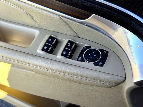 Used 2017 Ford Explorer Limited w/ Equipment Group 301A image 16