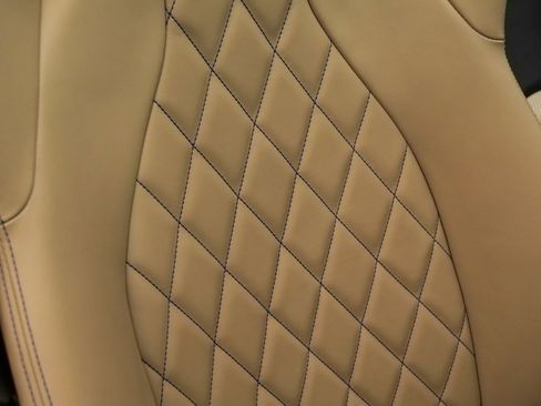 Certified 2021 Ferrari 812 GTS Base image 26