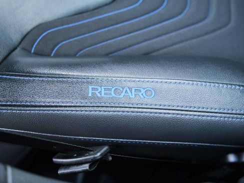 Used 2017 Ford Focus RS AWD/4WD image 35