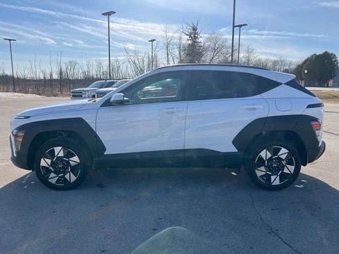 Certified 2025 Hyundai Kona SEL image 6