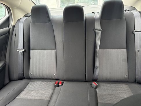 Used 2024 Nissan Sentra SV FWD image 26