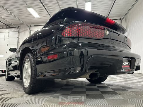 Used 1999 Pontiac Firebird Formula w/ Security Pkg image 21