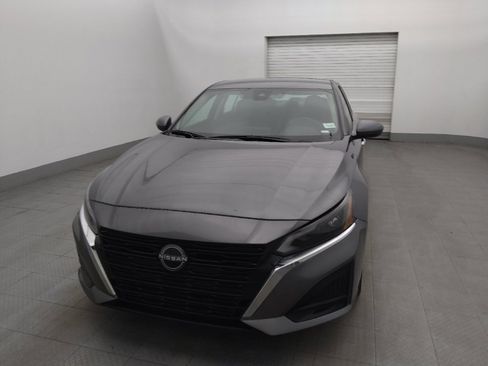 Used 2023 Nissan Altima 2.5 SV image 15