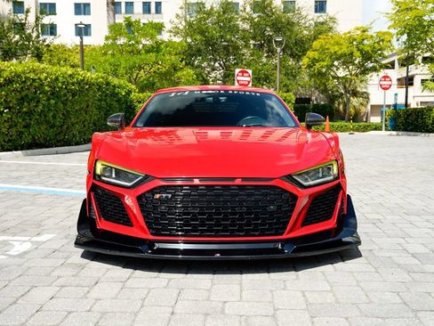 Used 2017 Audi R8 V10 plus w/ 20" Wheel Package AWD/4WD image 4