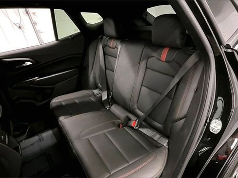 Used 2025 Chevrolet Trax RS w/ Driver Confidence Package image 21