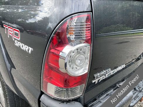 Used 2012 Toyota Tacoma 4x4 Double Cab w/ TRD Sport Upgrade Pkg image 26