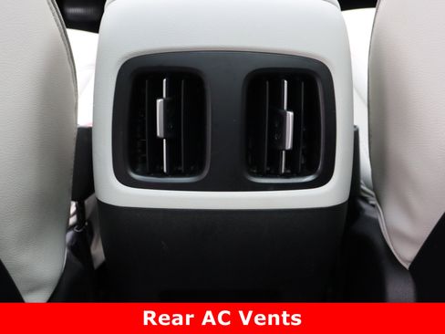 Used 2024 Hyundai Tucson Limited image 33