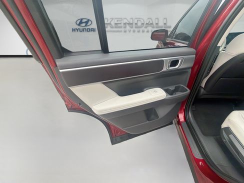 Used 2024 Hyundai Santa Fe SEL FWD image 22