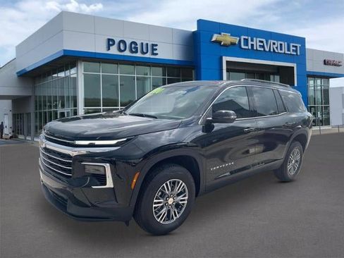 New 2026 Chevrolet Traverse LT FWD image 4