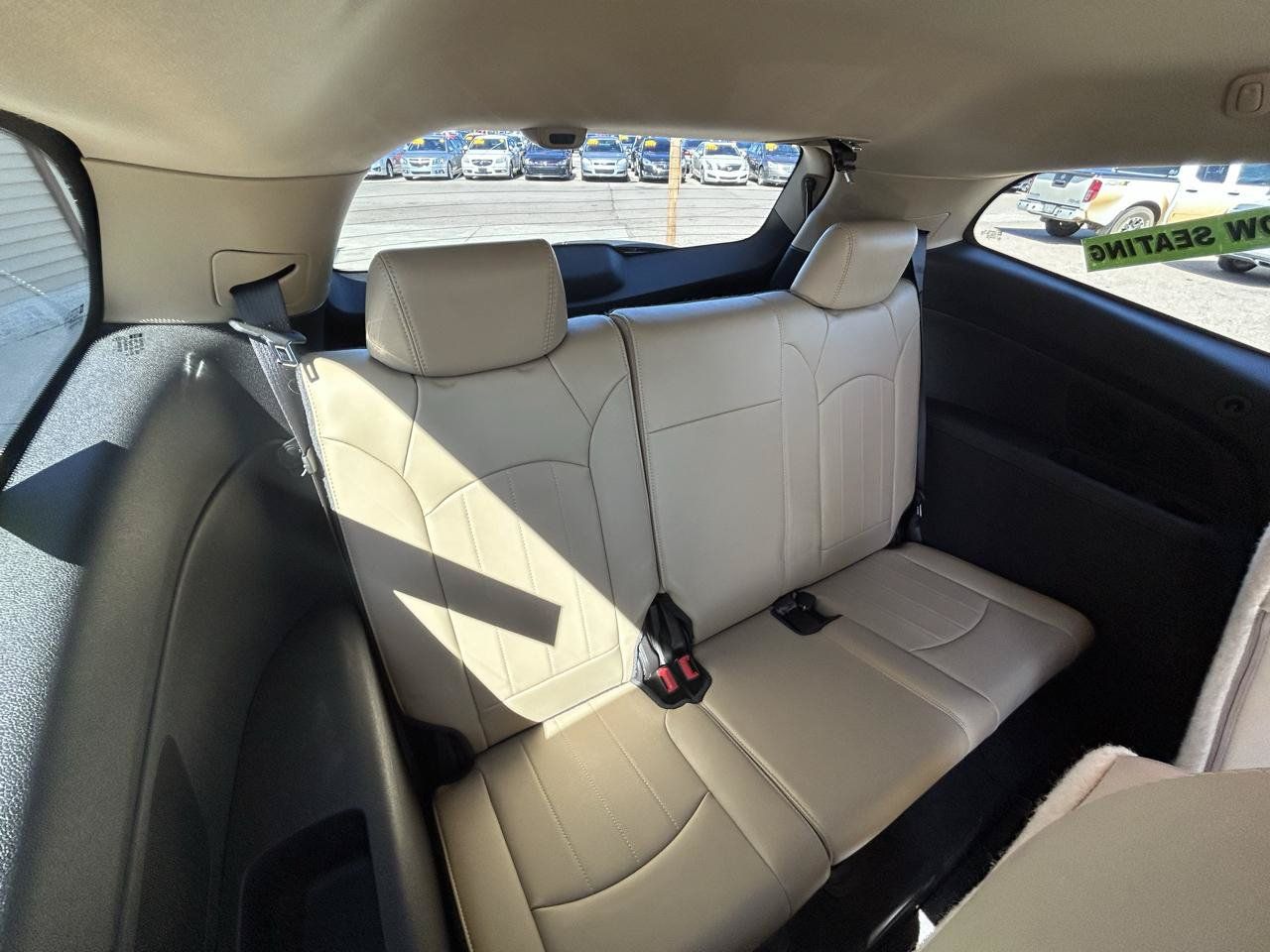 Used 2009 Chevrolet Traverse LTZ FWD image 13