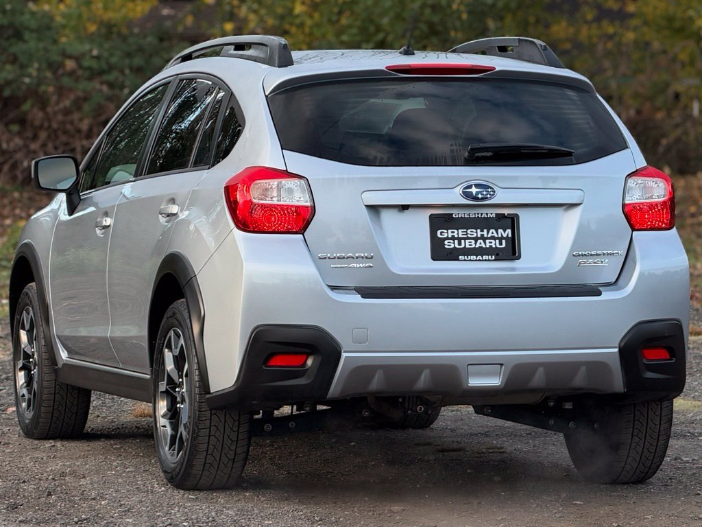 Used 2017 Subaru Crosstrek 2.0i Premium AWD/4WD image 5