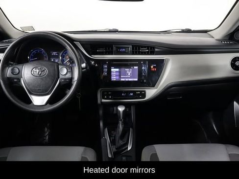 Used 2019 Toyota Corolla LE image 13
