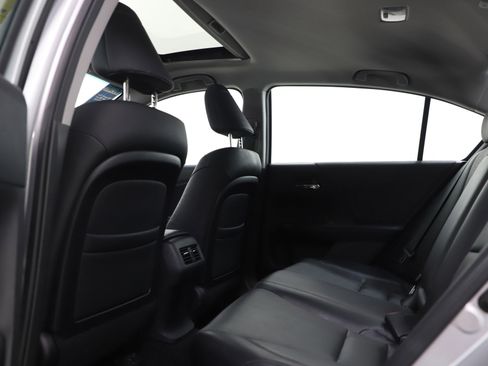 Used 2014 Honda Accord EX-L image 17
