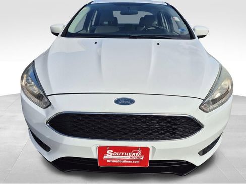 Used 2018 Ford Focus SE image 8