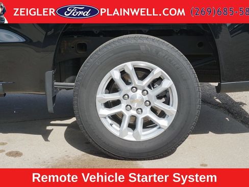 Used 2023 Chevrolet Silverado 1500 LT AWD/4WD image 9