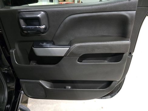 Used 2017 Chevrolet Silverado 1500 LTZ Z71 w/ Redline Edition AWD/4WD image 33