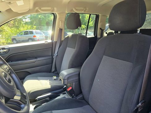 Used 2014 Jeep Compass Sport w/ Power Value Group FWD image 12