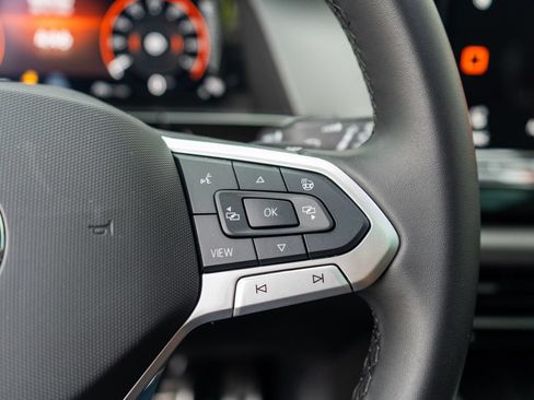 Certified 2026 Volkswagen Atlas Peak Edition AWD/4WD image 25