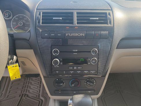 Used 2008 Ford Fusion SE FWD image 19