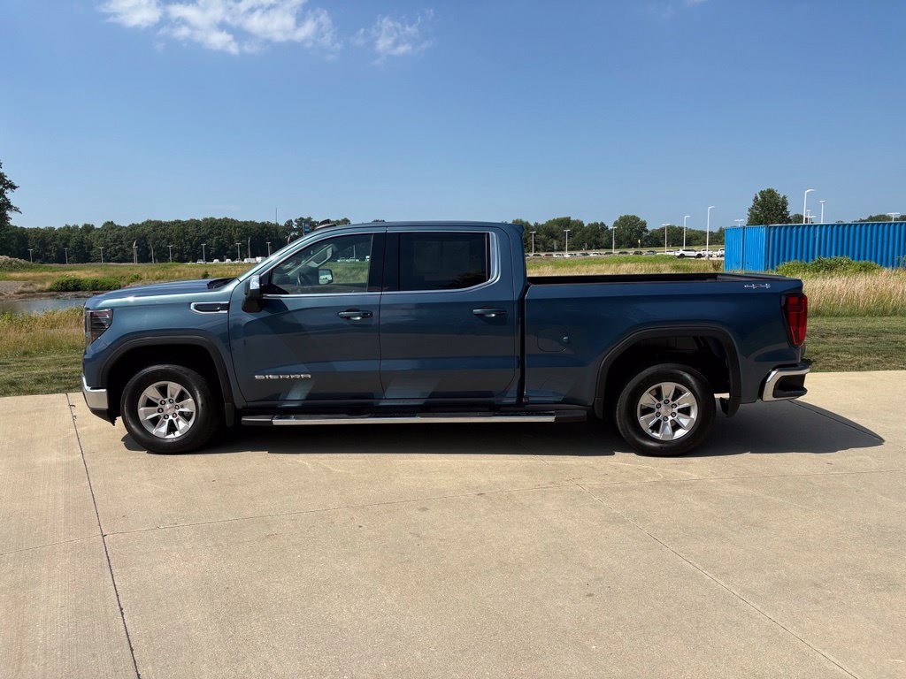 Used 2024 GMC Sierra 1500 SLE AWD/4WD image 6