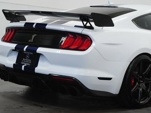 Used 2021 Ford Mustang Shelby GT500 w/ Carbon Fiber Track Pack image 12