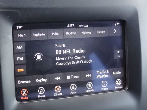 Used 2019 Jeep Cherokee Latitude Plus w/ Comfort/Convenience Group image 24