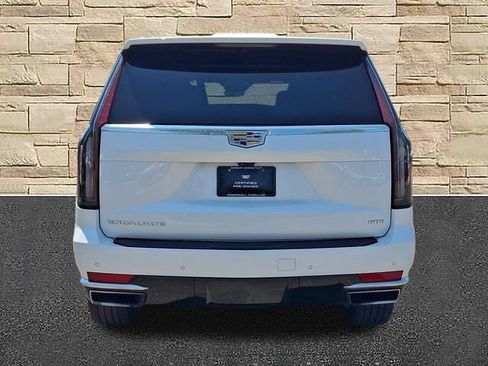 Certified 2024 Cadillac Escalade Premium Luxury AWD/4WD image 3