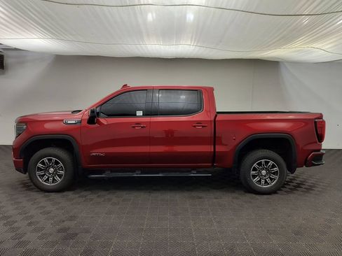 Used 2024 GMC Sierra 1500 AT4 w/ AT4 Preferred Package AWD/4WD image 2