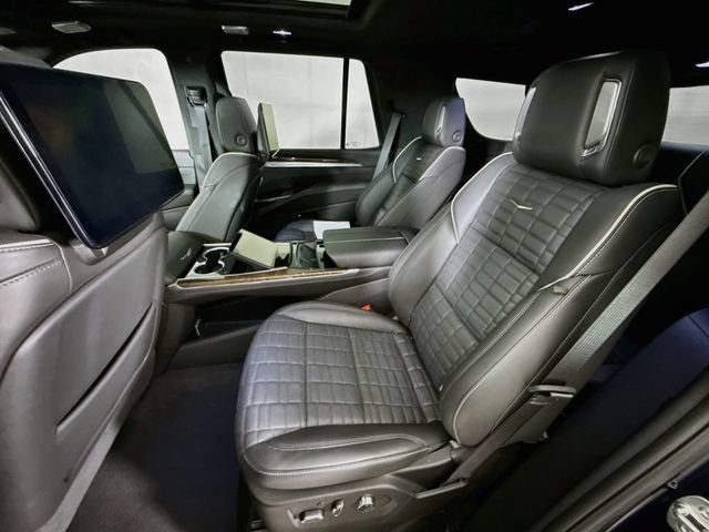 Used 2025 Cadillac Escalade Sport Platinum AWD/4WD image 26