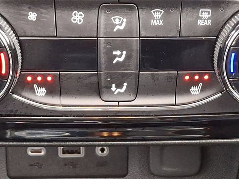 Certified 2023 Buick Encore GX Select w/ Experience Buick Package image 19