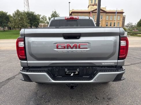 New 2026 GMC Canyon Elevation w/ Convenience Package image 4