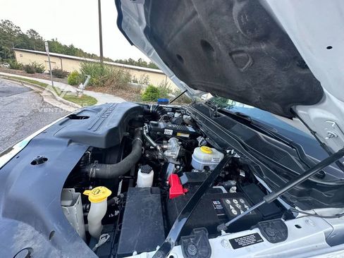 Used 2021 RAM 2500 Big Horn image 37