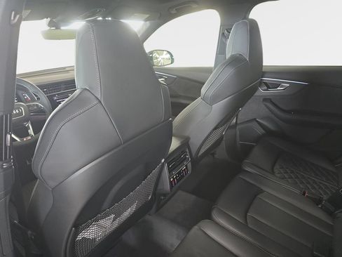 New 2026 Audi SQ7 Premium Plus AWD/4WD image 8