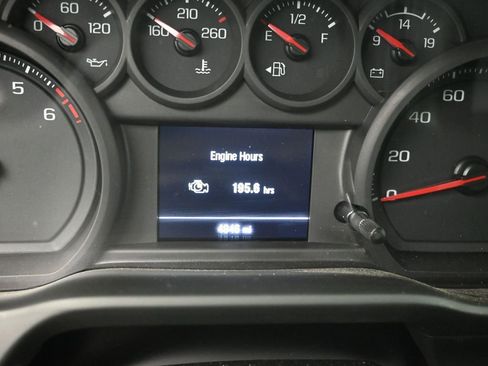 Used 2026 Chevrolet Silverado 1500 Custom w/ Turbomax Blackout Package image 14