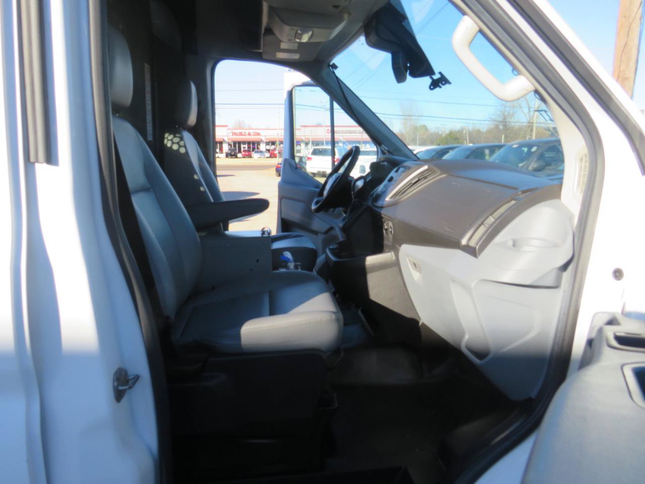 Used 2018 Ford Transit 350 148 Medium Roof RWD image 24