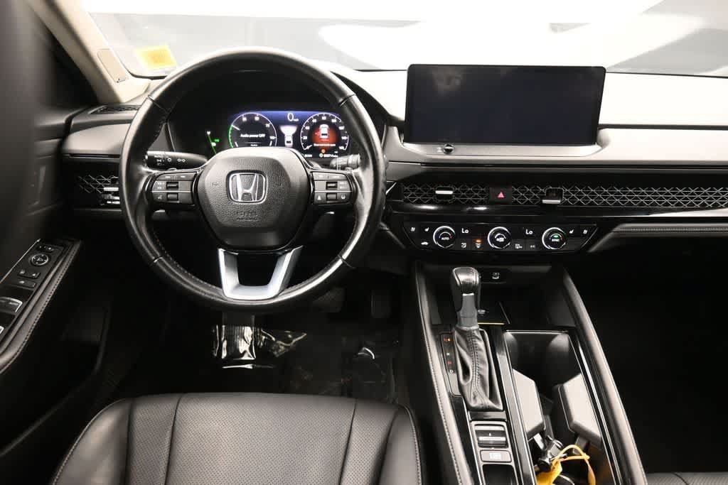 Used 2023 Honda Accord Touring image 27
