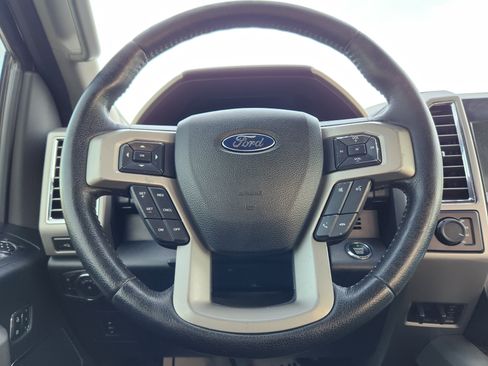 Used 2015 Ford F150 Lariat AWD/4WD image 22