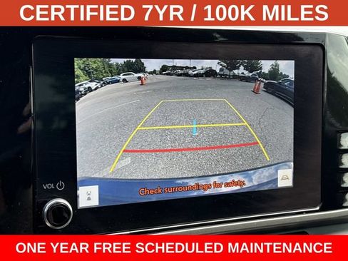 Used 2025 Toyota Camry SE w/ Convenience Package FWD image 20