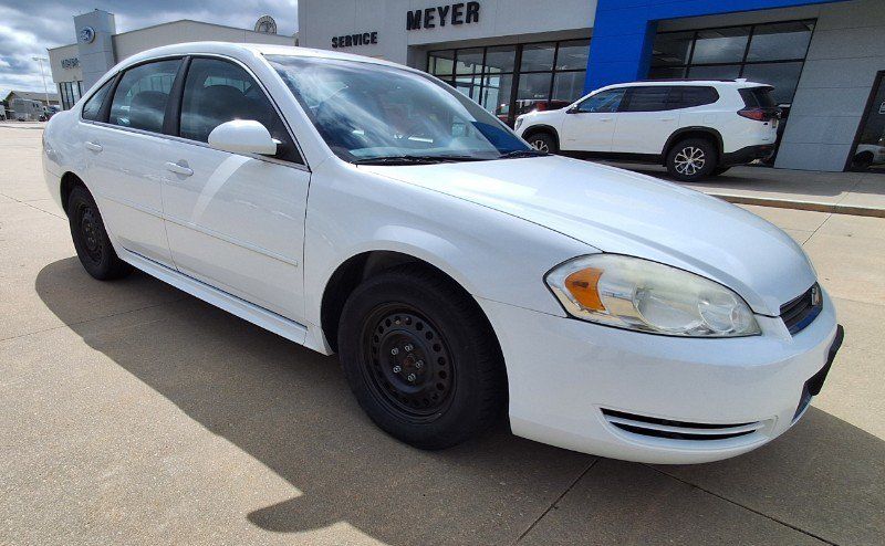 Used 2011 Chevrolet Impala LS FWD image 2