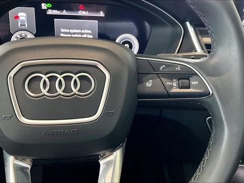 Used 2023 Audi Q5 2.0T Premium Plus w/ Premium Plus Package AWD/4WD image 12