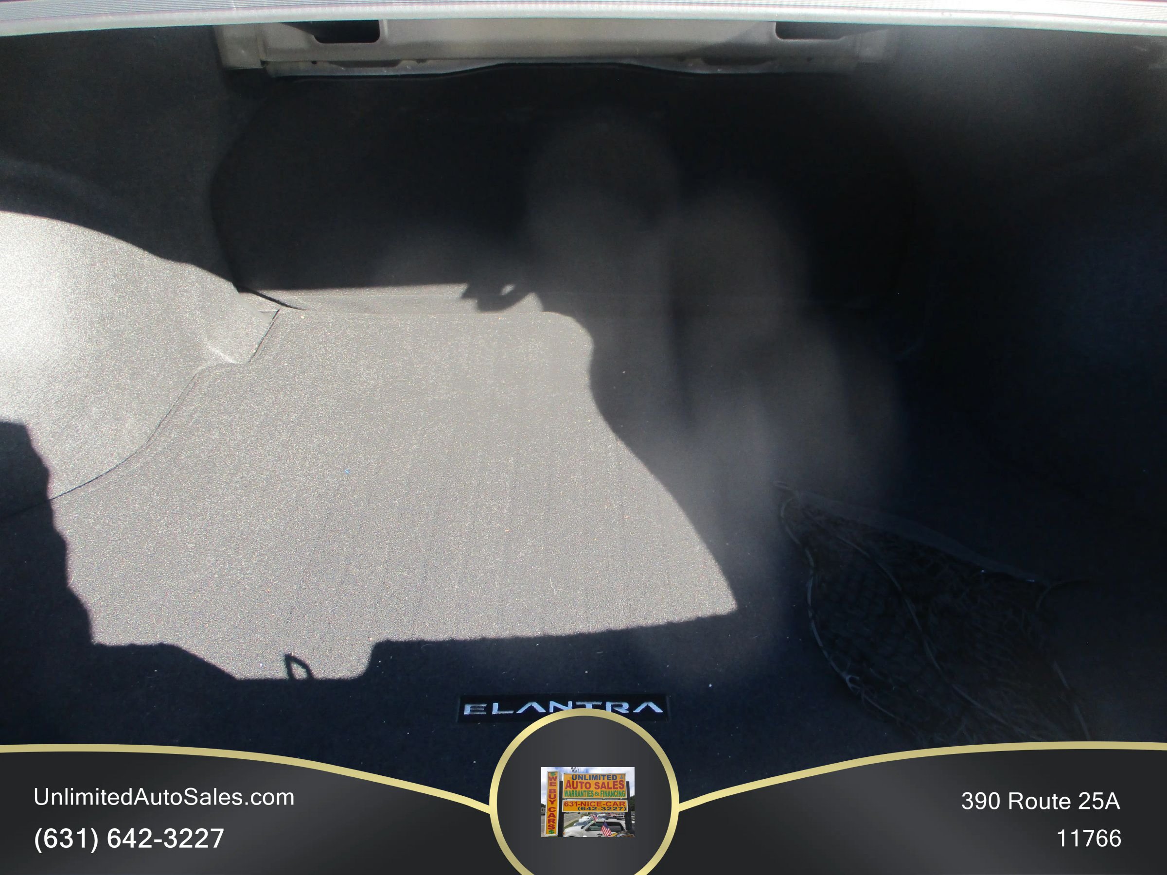 Used 2022 Hyundai Elantra SEL w/ Convenience Package FWD image 14