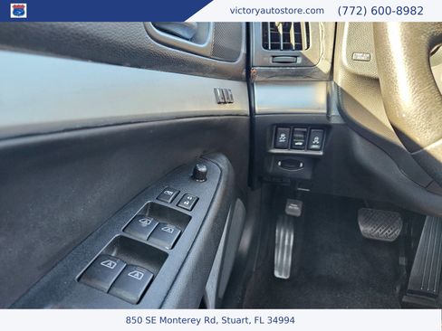 Used 2011 INFINITI G37 Journey w/ Premium Pkg image 17