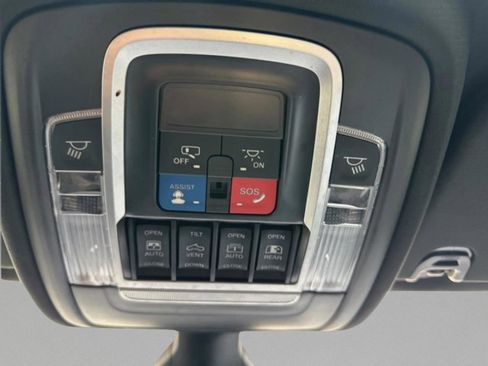 Certified 2022 RAM 1500 Big Horn image 29