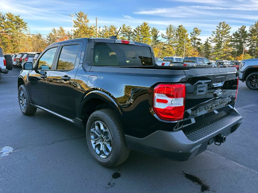 Used 2026 Ford Maverick XLT w/ 4K Tow Package AWD/4WD image 5