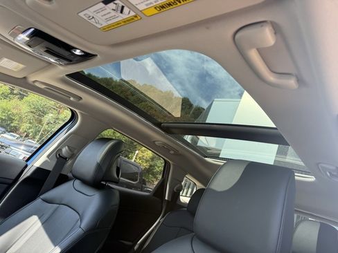 New 2026 Kia Sportage EX w/ EX Panorama Roof Package image 41