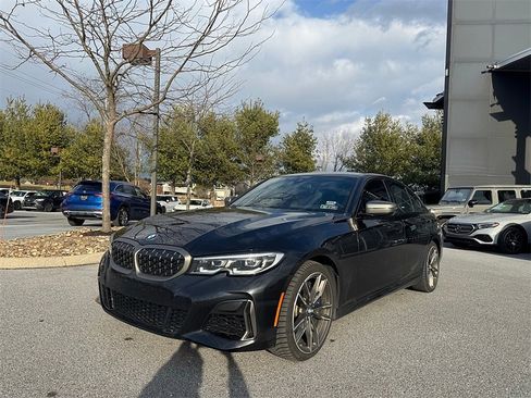 Used 2022 BMW M340i xDrive image 7