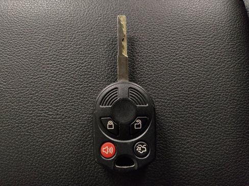 Used 2017 Ford C-MAX SE image 32