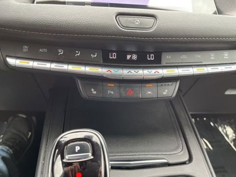Used 2023 Cadillac XT4 Premium Luxury w/ Cold Weather Package FWD image 41